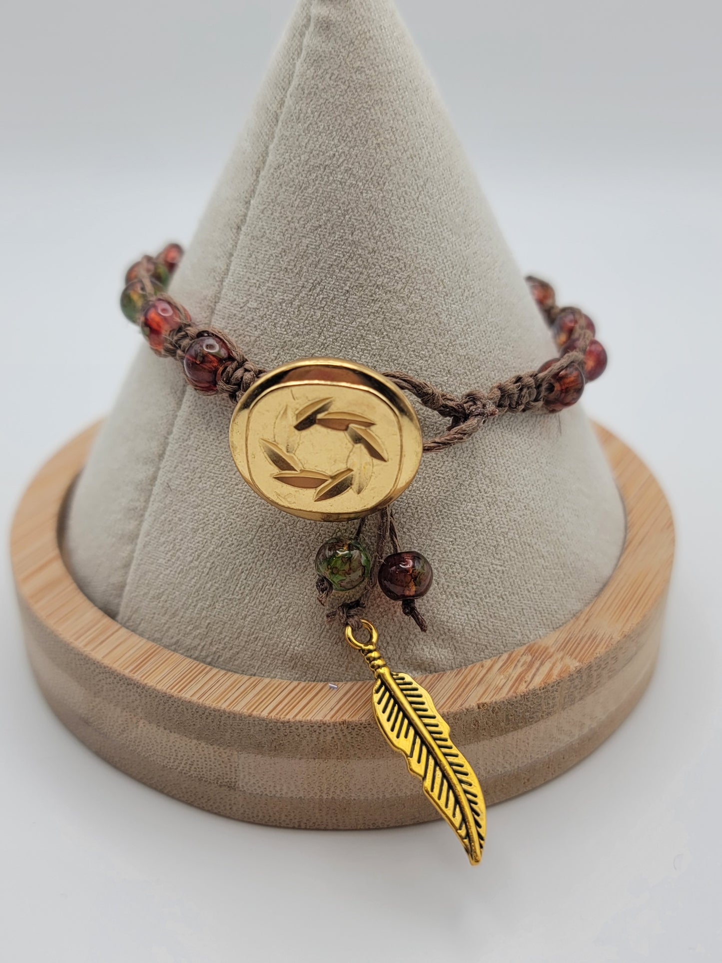 Amber macrame bracelet